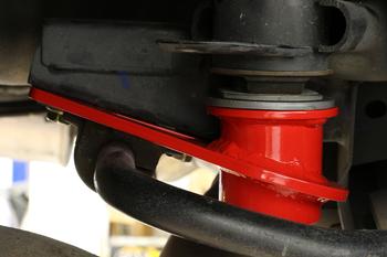 CB762 - IRS Subframe Support Brace System