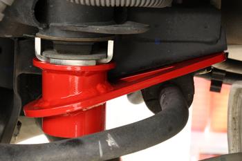 CB762 - IRS Subframe Support Brace System