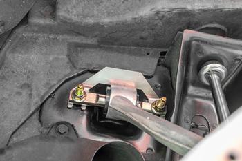 WAK551 - Stud Kit, Front Upper Control Arms