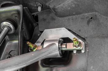 WAK551 - Stud Kit, Front Upper Control Arms